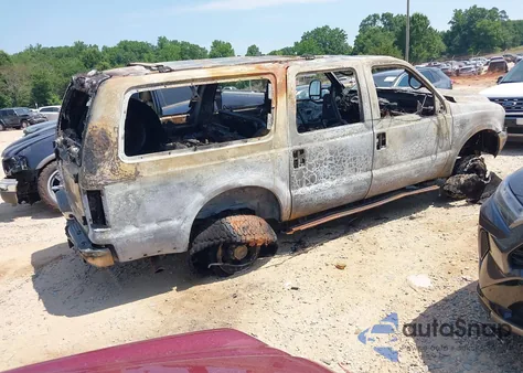 2001 Ford Excursion Limited из США, поврежденный, VIN 1FMSU43F91EC27353